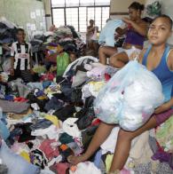 Voluntárias Sociais distribuem doações para vítimas da chuva