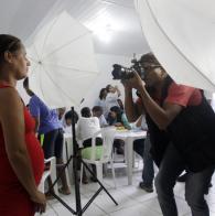 Voluntárias levam lazer e serviços às mães da comunidade de Valéria