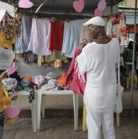 Brechó na Feira de São Joaquim tem apoio das Voluntárias Sociais