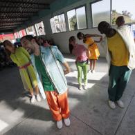 Voluntárias Sociais e Balé do TCA promovem apresentação no bairro Fazenda Grande do Retiro
