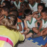 Voluntárias Sociais e Balé do TCA promovem apresentação no bairro Fazenda Grande do Retiro