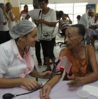 Voluntárias Sociais junto com Secretaria de Politica para as Mulheres  promove atividades de lazer e serviços para homenagear o público feminino