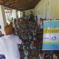 Garotada curtiu música, dança, brincadeiras, além de lanchar no Palácio de Ondina Voluntárias Sociais levam crianças de creches ao Zoológico