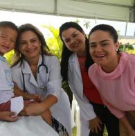 Comemoração de Natal com crianças no Palácio de Ondina Crianças de creches carentes celebram Natal com Voluntárias Sociais da Bahia