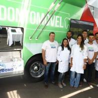 Voluntárias Sociais da Bahia realizam atividades para idosos de abrigos em comemoração ao Natal Idosos recebem serviços das Voluntárias Sociais como presente de Natal