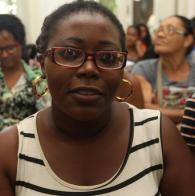 Suzane Santa Rita Mais de 250 óculos são entregues para atendidas na Feira Março Mulher