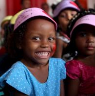 Creche de Fazenda Coutos comemora Dia das Mães com as VSBA