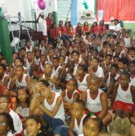 Voluntárias e Osba levam música erudita para escola infantil