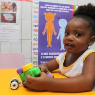 VSBA entrega material escolar na Creche Luiza Mahin Voluntárias Sociais entregam material escolar em creche de Salvador