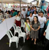 A Feira Cidadã, promovida pelas Voluntárias Sociais da Bahia (VSBA), está oferecendo, durante esta quinta-feira (12), serviços de saúde e cidadania para população do município de Catu e cidades vizinhas, na região nordeste do estado. Voluntárias Sociais levam serviços de saúde e cidadania para Catu