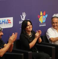 O Cantor, Bell Marque, primeira-dama e presidente da VSBA, Aline Peixoto, Dr. Aristides Maltez, Presidente do Hospital Voluntárias entregam R$ 415 mil para construção de nova ala do Aristides Maltez