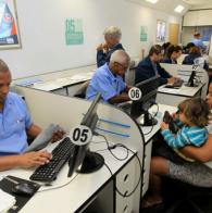 Voluntárias Sociais da Bahia promovem a Feira Cidadã, levando a população atendimento odontológico, oftalmológico, exames de prevenção ao câncer e emissão de documentos, no município de Porto Seguro Voluntárias Sociais levam Feira Cidadã a Porto Seguro