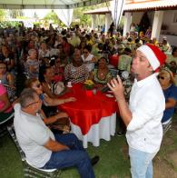 VSBA promovem festa de Natal para idosos de 22 instituições