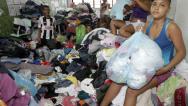 Voluntárias Sociais distribuem doações para as vítimas das chuvas em Salvador