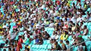 Jovens carentes assistem a partidas olímpicas na Arena Fonte Nova