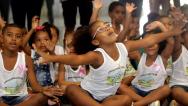 Voluntárias Sociais trazem Papai Noel dos ares